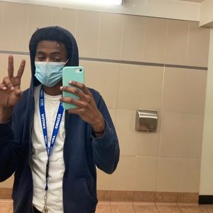 Meet your Posher, Nicholas